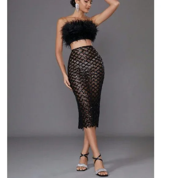 Black fuzzy Feather Trim Crop Tube Top & Sexy Sequin Pencil Skirt - Picture 4 of 9